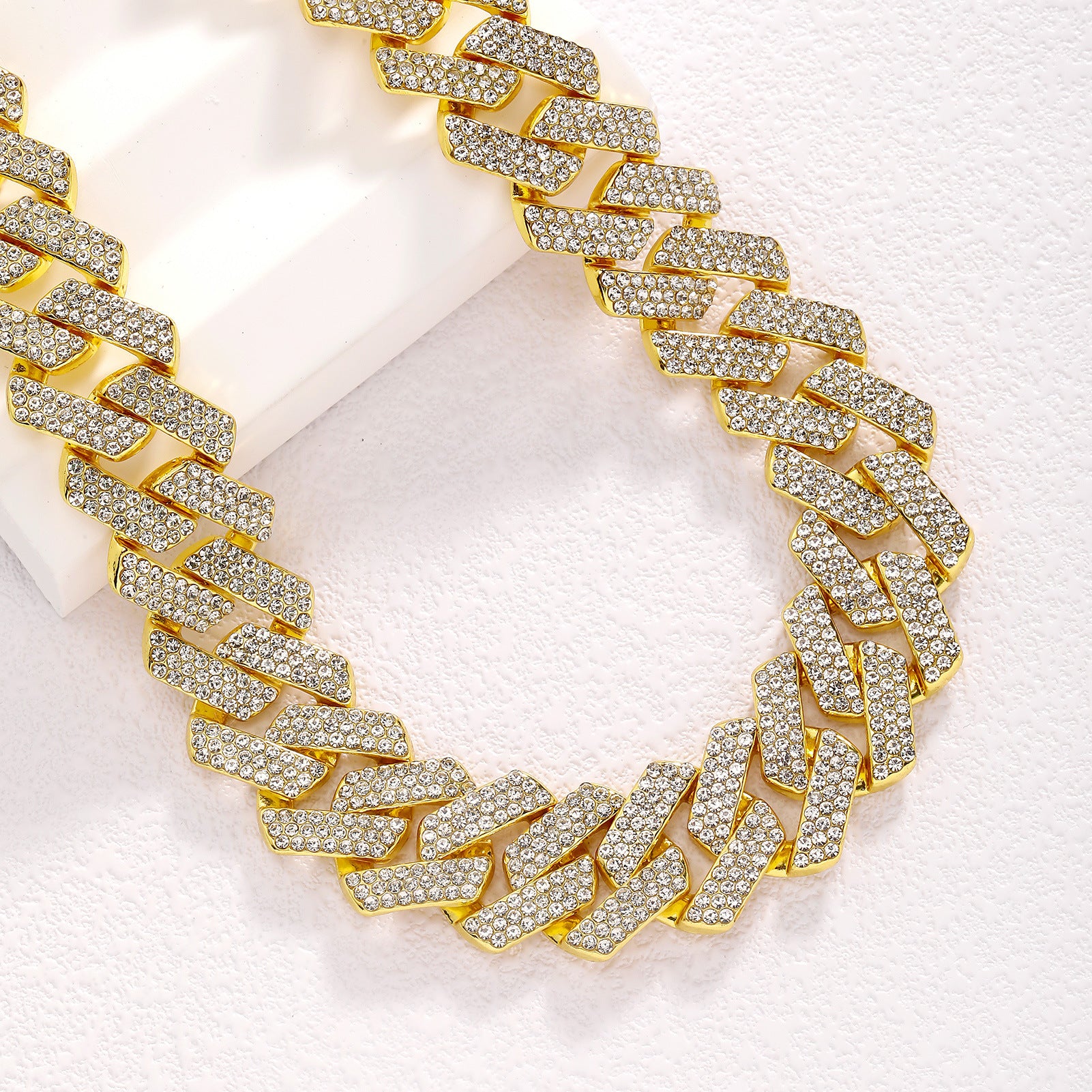 Hip-Hop Jewelry 20mm Diamond-Shaped Cuban-Link Necklace